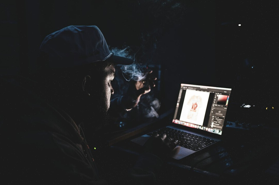 detective using laptop